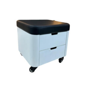 doris-pedi-stool
